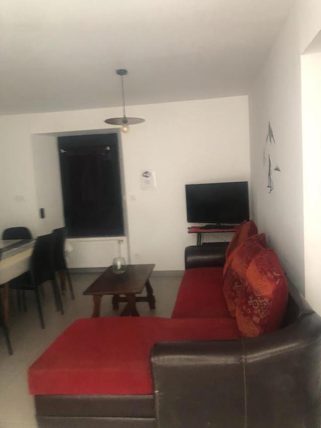 Gites Chez Sylvie Арро Экстерьер фото